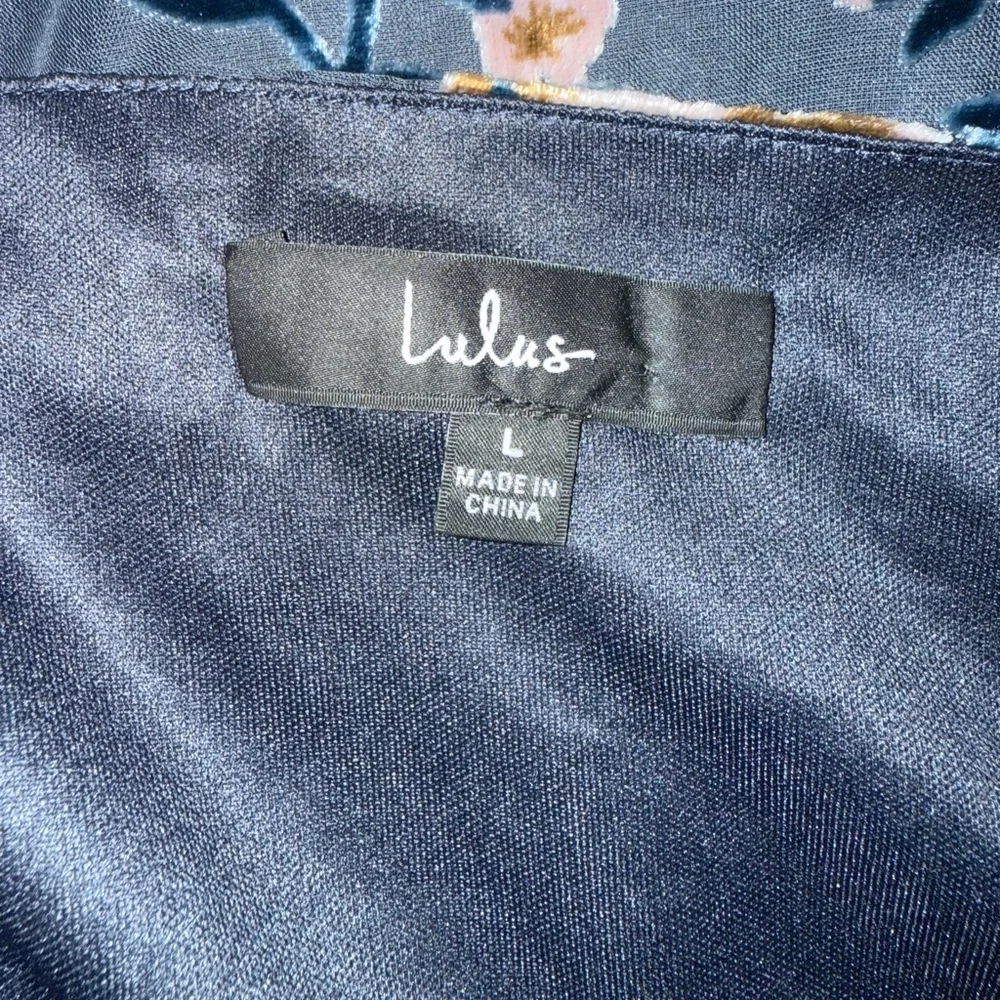 Lulu’s Evenings with You Dark Teal Floral Velvet Asymmetrical Dress sz Large